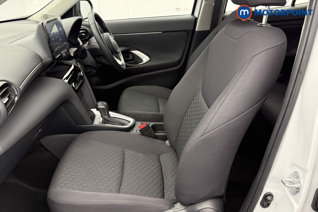Toyota Yaris Cross Icon Automatic Petrol-Electric Hybrid Estate - Stock Number (1543295) - 18th supplementary image