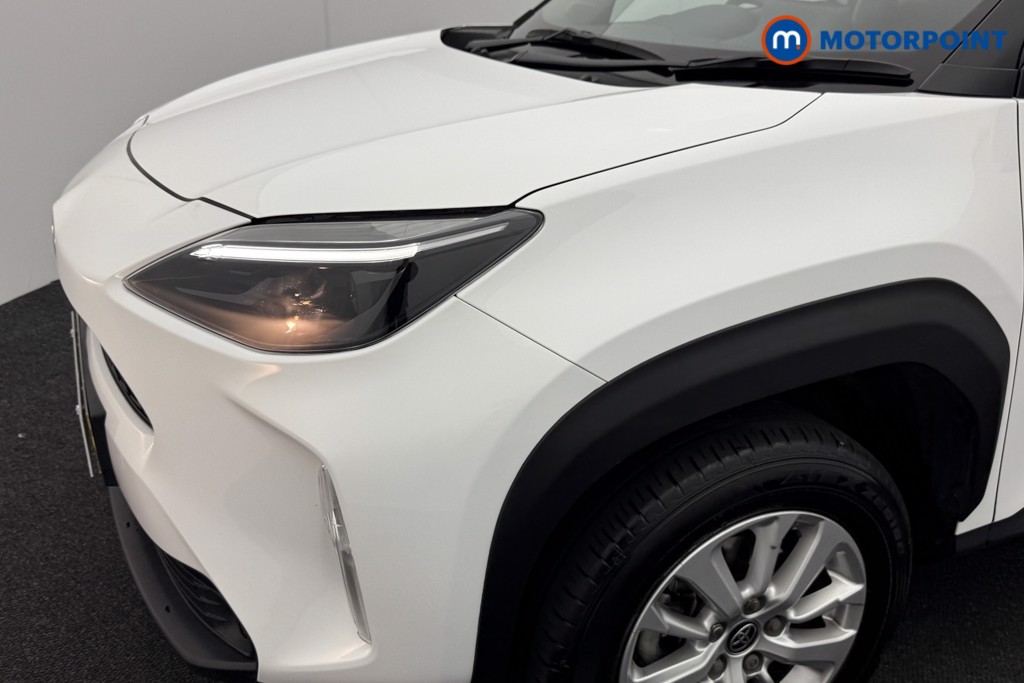 Toyota Yaris Cross Icon Automatic Petrol-Electric Hybrid Estate - Stock Number (1543295) - 24th supplementary image