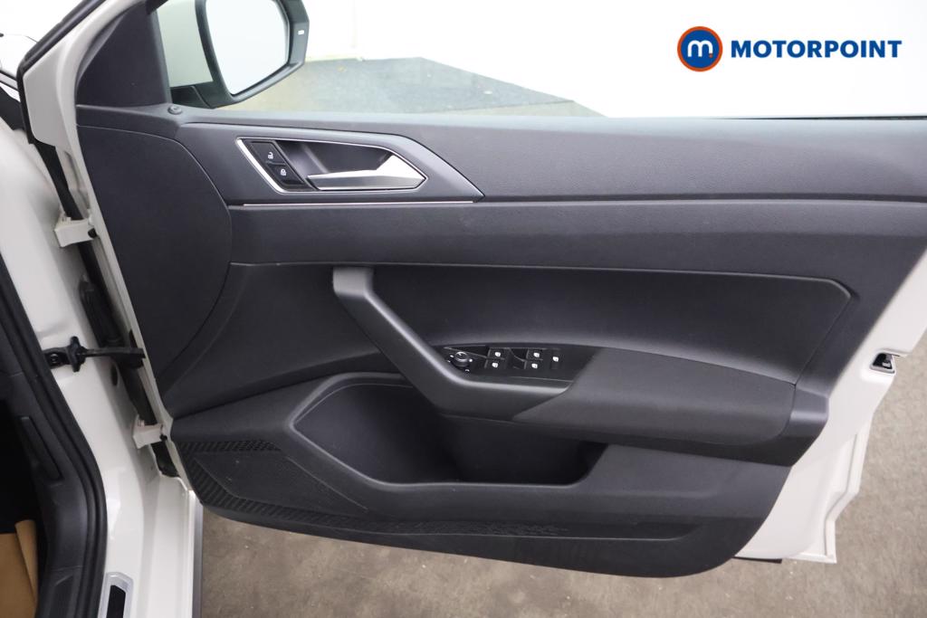 Volkswagen Polo R-Line Manual Petrol Hatchback - Stock Number (1543821) - 7th supplementary image