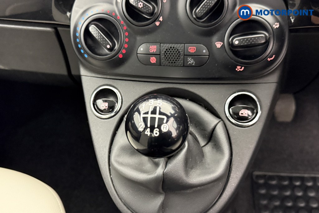 Fiat 500 Dolcevita Manual Petrol-Electric Hybrid Hatchback - Stock Number (1500948) - 11th supplementary image