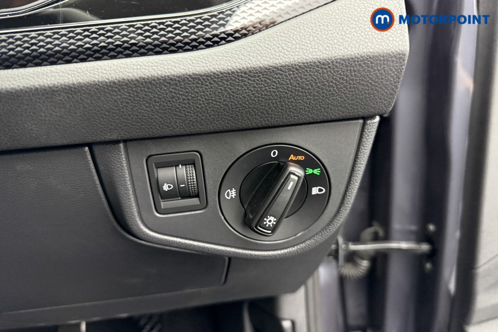 Volkswagen Polo Life Manual Petrol Hatchback - Stock Number (1521646) - 16th supplementary image