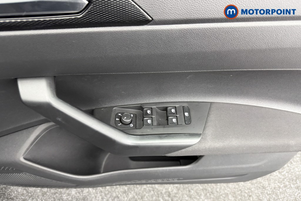 Volkswagen Polo Life Manual Petrol Hatchback - Stock Number (1521646) - 17th supplementary image