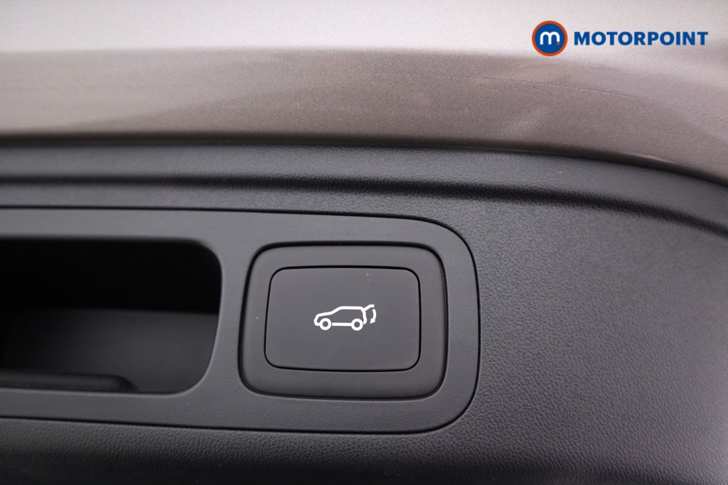Mg Motor Uk HS Trophy Manual Petrol SUV - Stock Number (1527332) - 16th supplementary image