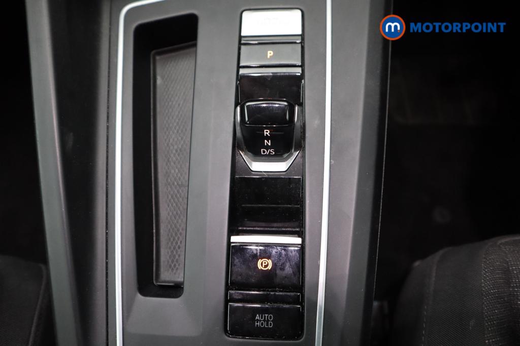 Volkswagen Golf Life Automatic Diesel Hatchback - Stock Number (1527927) - 7th supplementary image