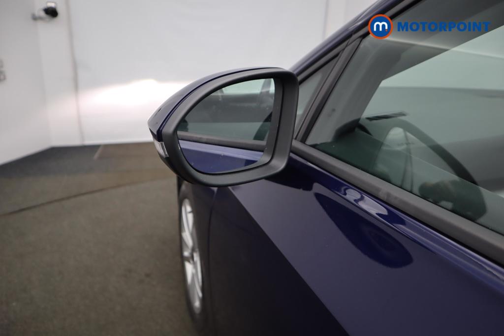 Volkswagen Golf Life Automatic Diesel Hatchback - Stock Number (1527927) - 30th supplementary image