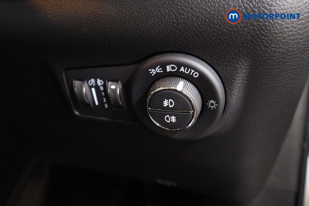 Jeep Compass Limited Automatic Petrol-Electric Hybrid SUV - Stock Number (1528958) - 9th supplementary image