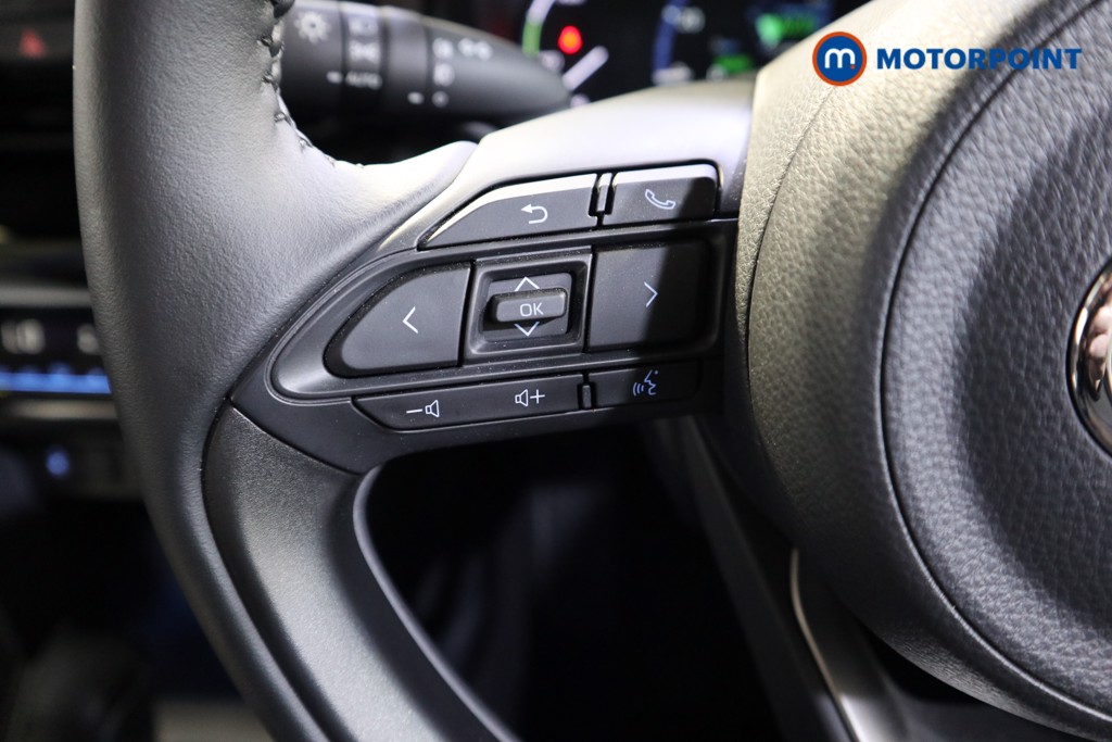 Toyota Yaris Cross Excel Automatic Petrol-Electric Hybrid Estate - Stock Number (1529902) - 3rd supplementary image