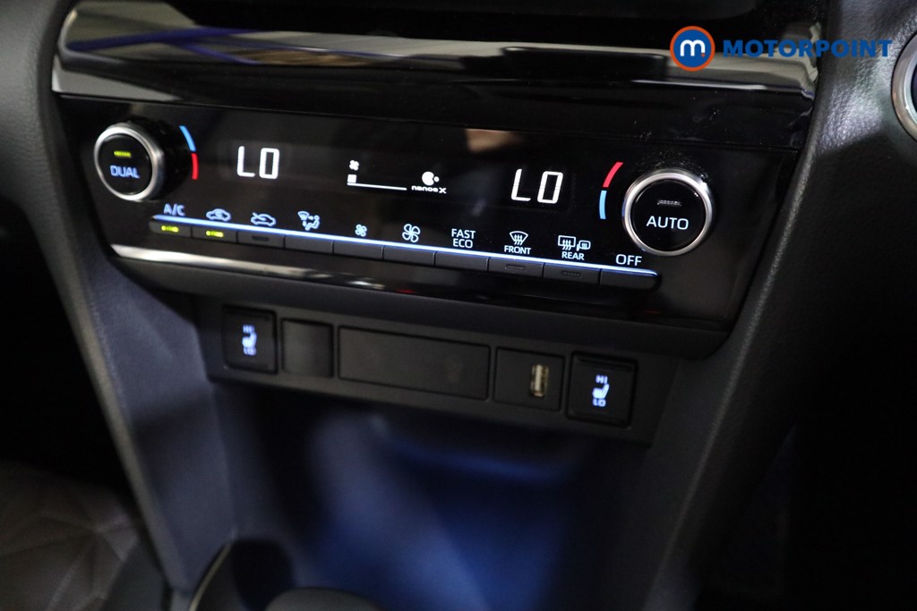 Toyota Yaris Cross Excel Automatic Petrol-Electric Hybrid Estate - Stock Number (1529902) - 7th supplementary image