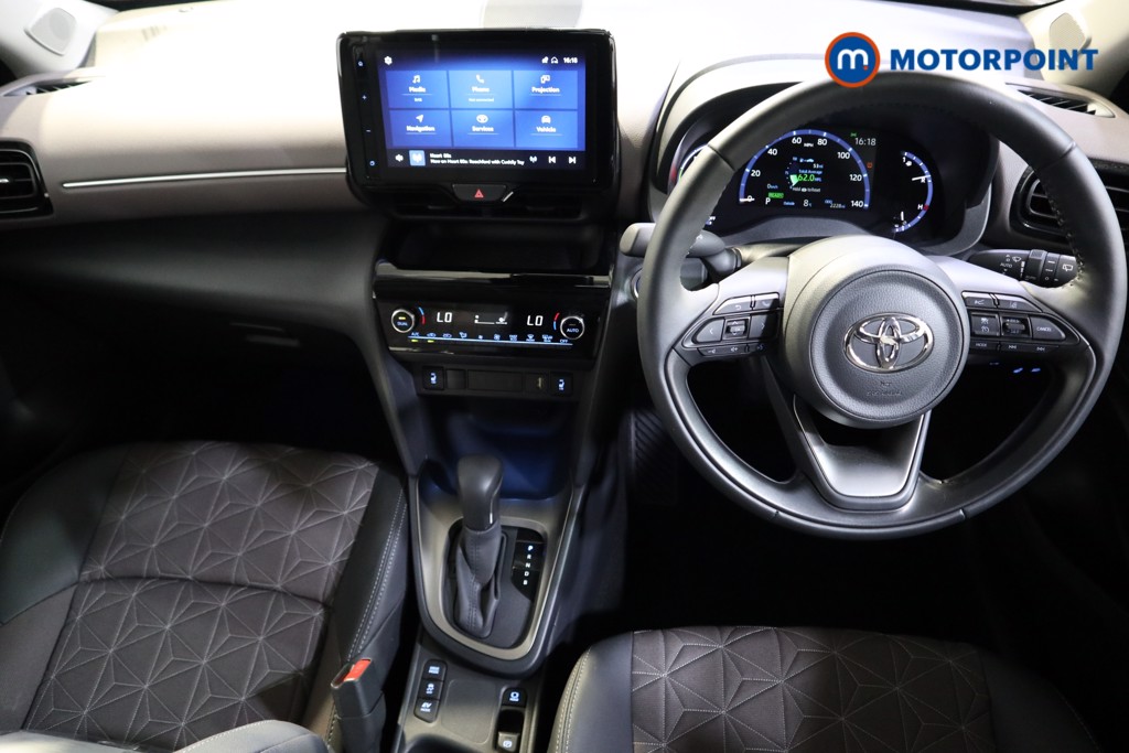 Toyota Yaris Cross Excel Automatic Petrol-Electric Hybrid Estate - Stock Number (1529902) - 1st supplementary image