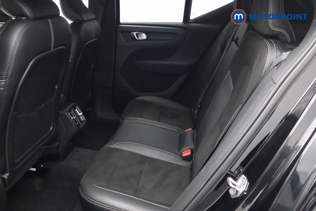 Volvo Xc40 R Design Manual Petrol SUV - Stock Number (1530619) - 2nd supplementary image
