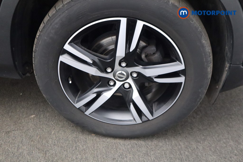 Volvo Xc40 R Design Manual Petrol SUV - Stock Number (1530619) - 17th supplementary image