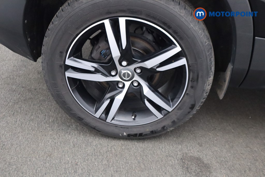 Volvo Xc40 R Design Manual Petrol SUV - Stock Number (1530619) - 19th supplementary image