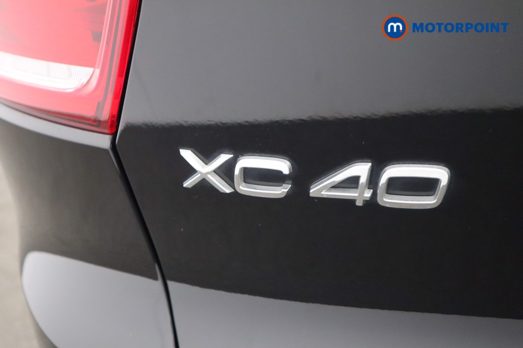 Volvo Xc40 R Design Manual Petrol SUV - Stock Number (1530619) - 26th supplementary image