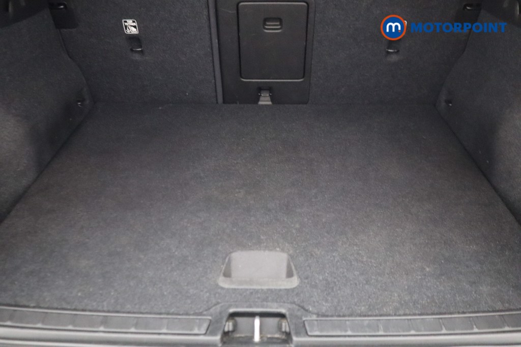 Volvo Xc40 R Design Manual Petrol SUV - Stock Number (1530619) - 30th supplementary image