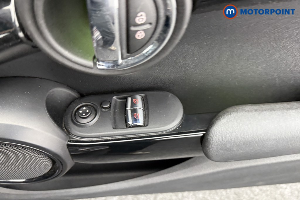 Mini Hatchback Cooper S Sport Manual Petrol Hatchback - Stock Number (1531996) - 15th supplementary image