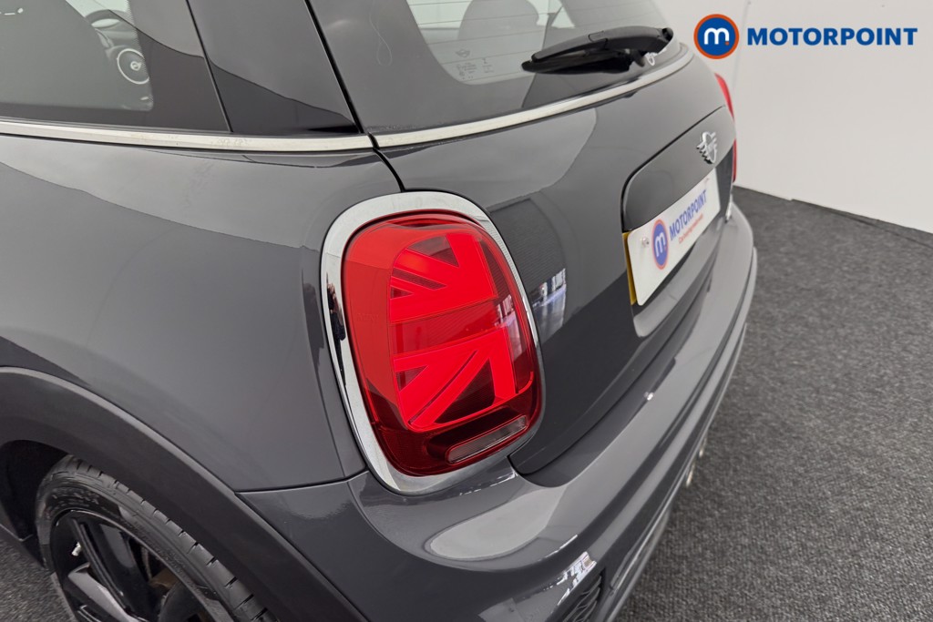 Mini Hatchback Cooper S Sport Manual Petrol Hatchback - Stock Number (1531996) - 22nd supplementary image