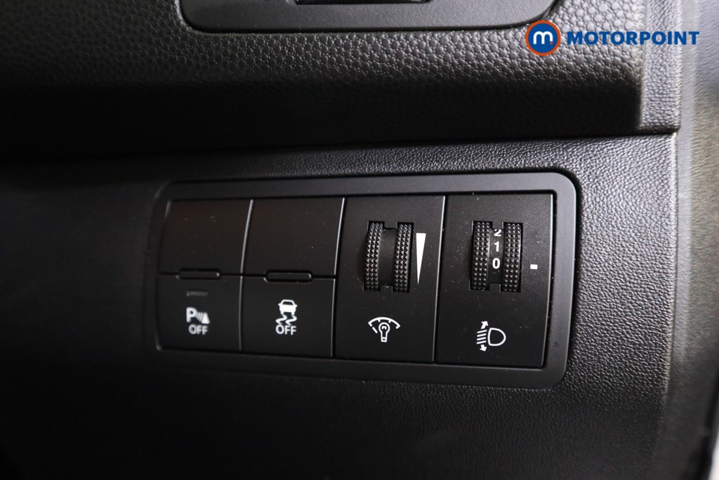 Hyundai Ix20 Se Nav Automatic Petrol People Carrier - Stock Number (1532475) - 11th supplementary image