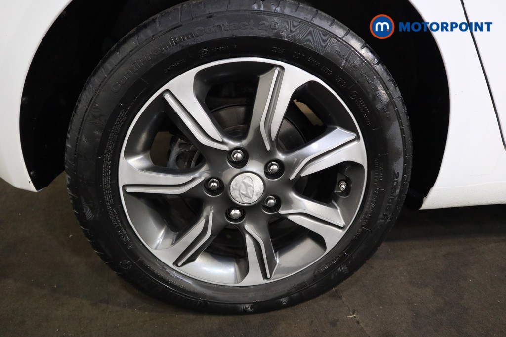 Hyundai Ix20 Se Nav Automatic Petrol People Carrier - Stock Number (1532475) - 16th supplementary image