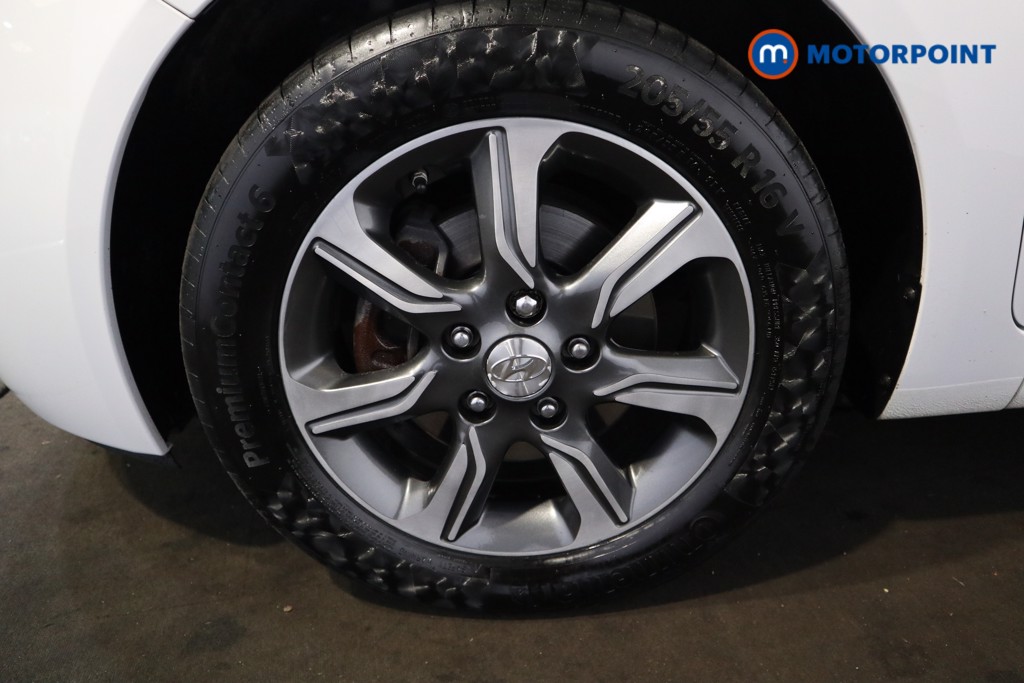Hyundai Ix20 Se Nav Automatic Petrol People Carrier - Stock Number (1532475) - 18th supplementary image