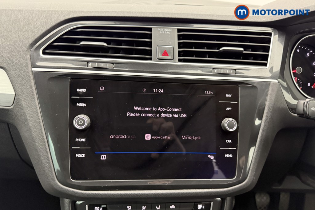 Volkswagen Tiguan Se Nav Manual Petrol SUV - Stock Number (1532629) - 2nd supplementary image