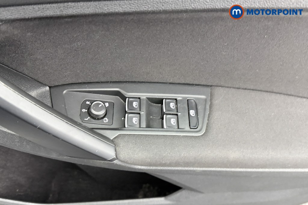 Volkswagen Tiguan Se Nav Manual Petrol SUV - Stock Number (1532629) - 17th supplementary image