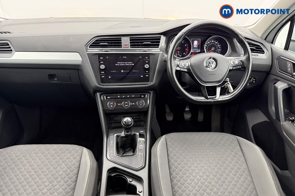 Volkswagen Tiguan Se Nav Manual Petrol SUV - Stock Number (1532629) - 1st supplementary image