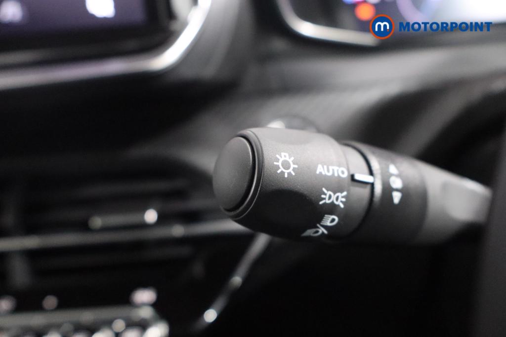 Peugeot 208 Allure Manual Petrol Hatchback - Stock Number (1532861) - 8th supplementary image