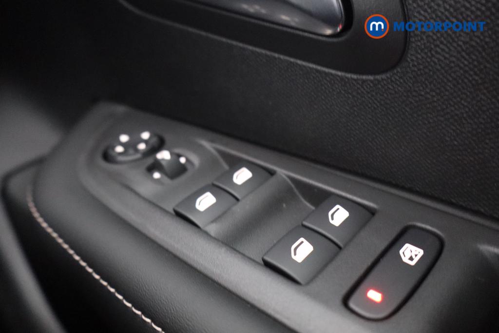 Peugeot 208 Allure Manual Petrol Hatchback - Stock Number (1532861) - 11th supplementary image