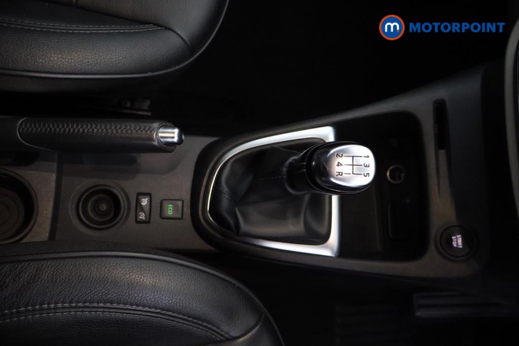 Renault Captur Gt Line Manual Diesel SUV - Stock Number (1533140) - 6th supplementary image