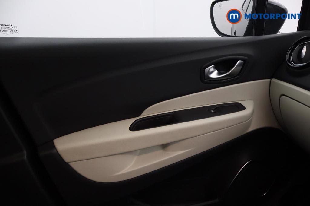 Renault Captur Gt Line Manual Diesel SUV - Stock Number (1533140) - 8th supplementary image