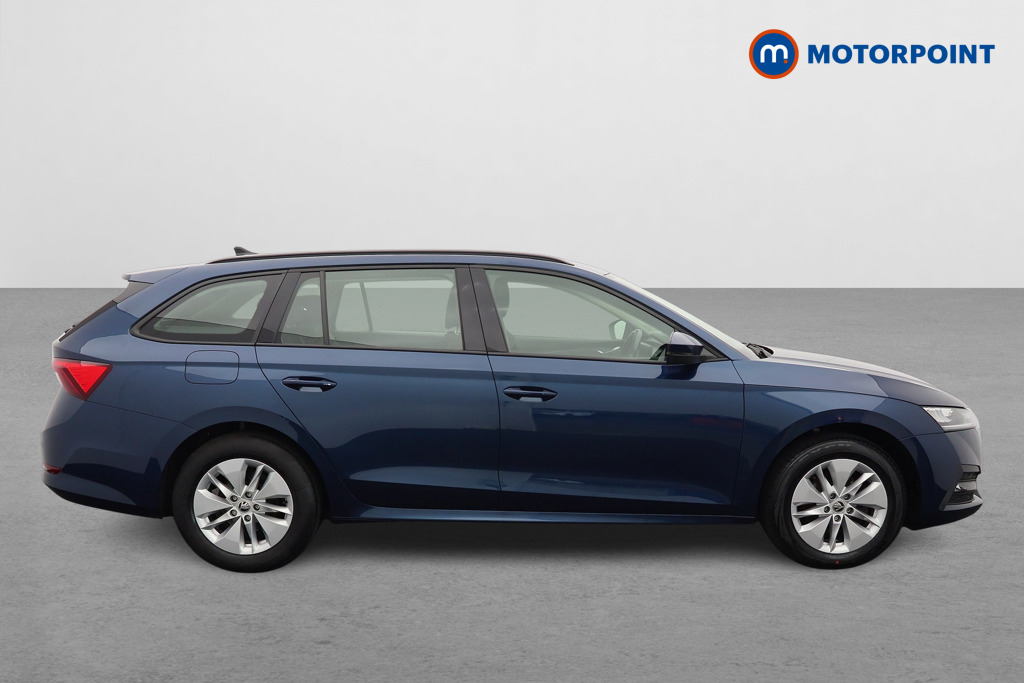Skoda Octavia SE Manual Diesel Estate - Stock Number (1533861) - Drivers side