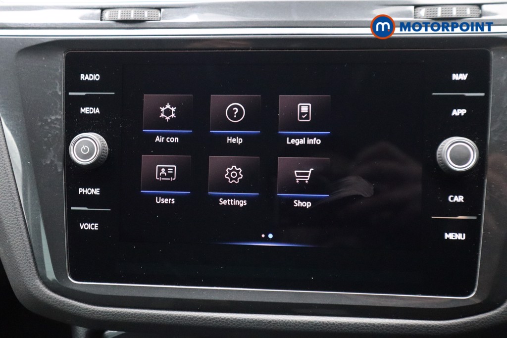 Volkswagen Tiguan Life Manual Petrol SUV - Stock Number (1535874) - 4th supplementary image
