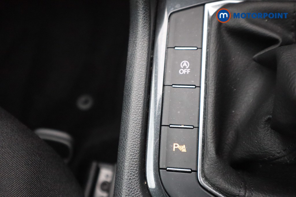 Volkswagen Tiguan Life Manual Petrol SUV - Stock Number (1535874) - 10th supplementary image