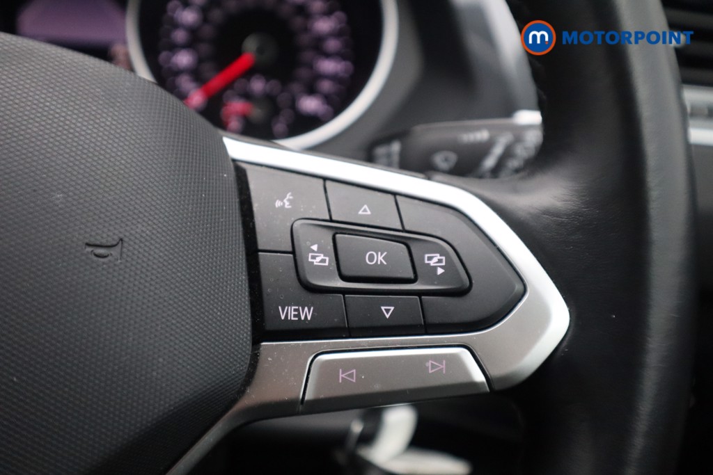 Volkswagen Tiguan Life Manual Petrol SUV - Stock Number (1535874) - 13th supplementary image