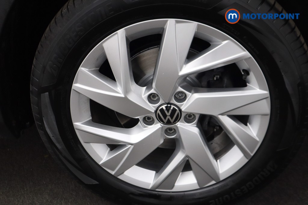 Volkswagen Tiguan Life Manual Petrol SUV - Stock Number (1535874) - 21st supplementary image