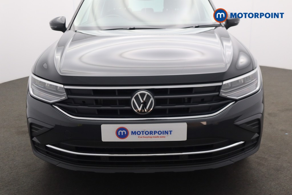 Volkswagen Tiguan Life Manual Petrol SUV - Stock Number (1535874) - 29th supplementary image