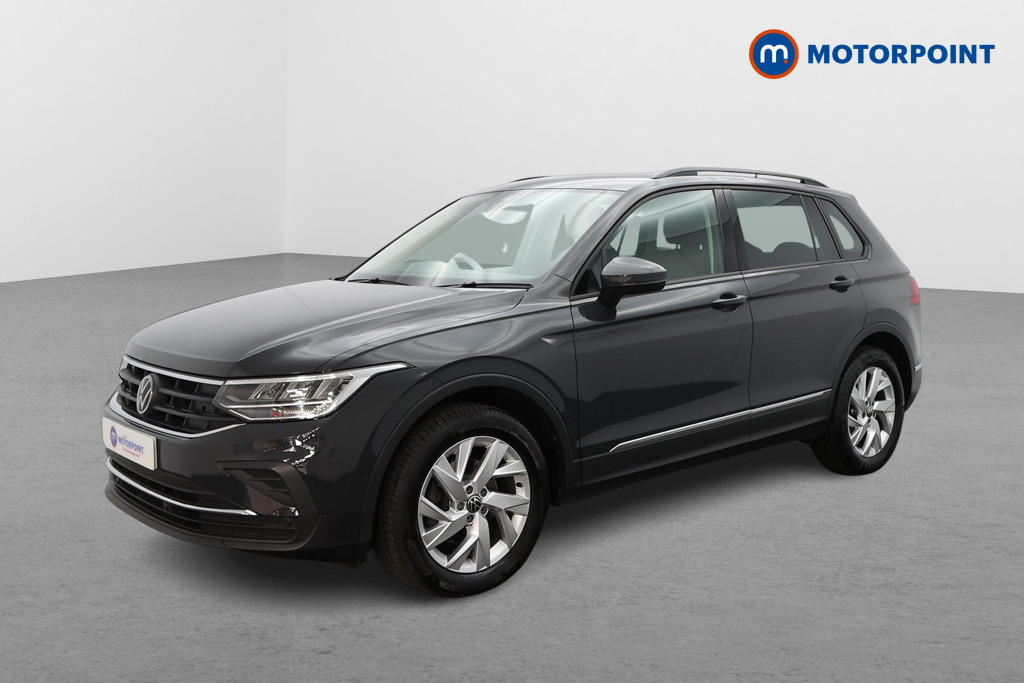 Volkswagen Tiguan Life Manual Petrol SUV - Stock Number (1535874) - Passenger side front corner