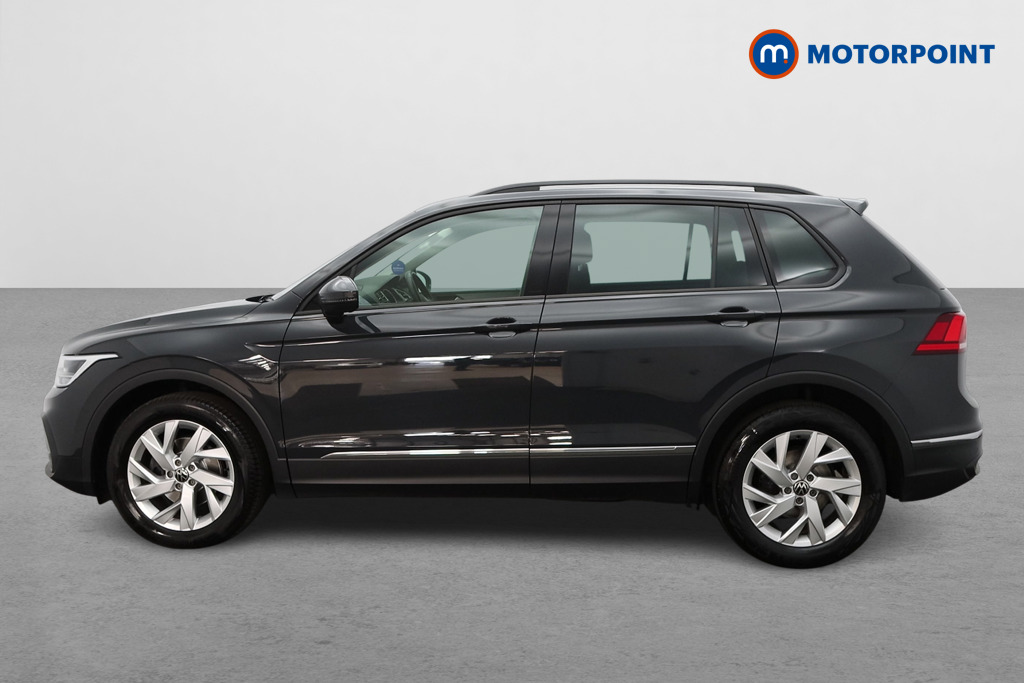 Volkswagen Tiguan Life Manual Petrol SUV - Stock Number (1535874) - Passenger side