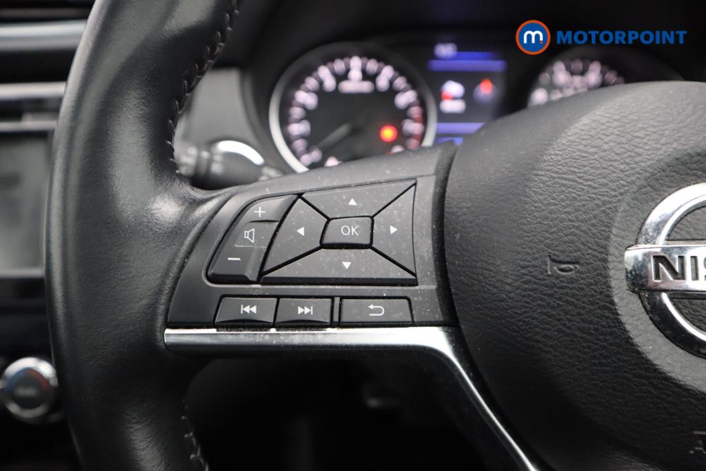 Nissan Qashqai N-Connecta Automatic Petrol SUV - Stock Number (1536104) - 14th supplementary image