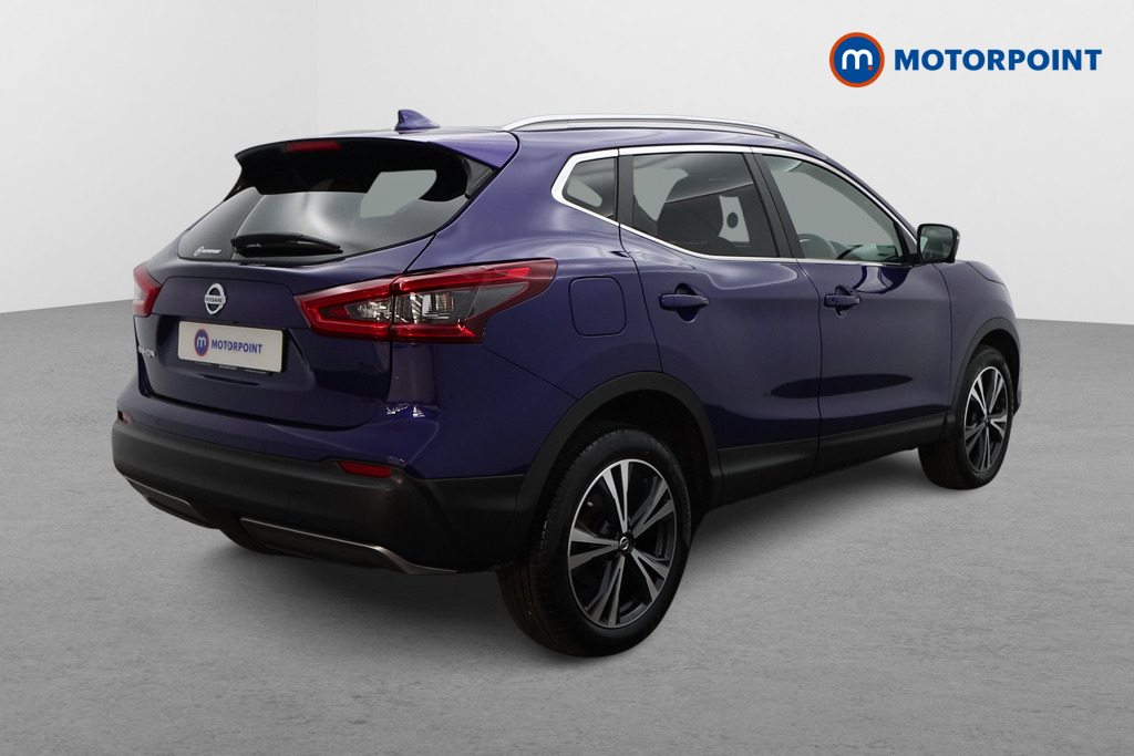 Nissan Qashqai N-Connecta Automatic Petrol SUV - Stock Number (1536104) - Drivers side rear corner