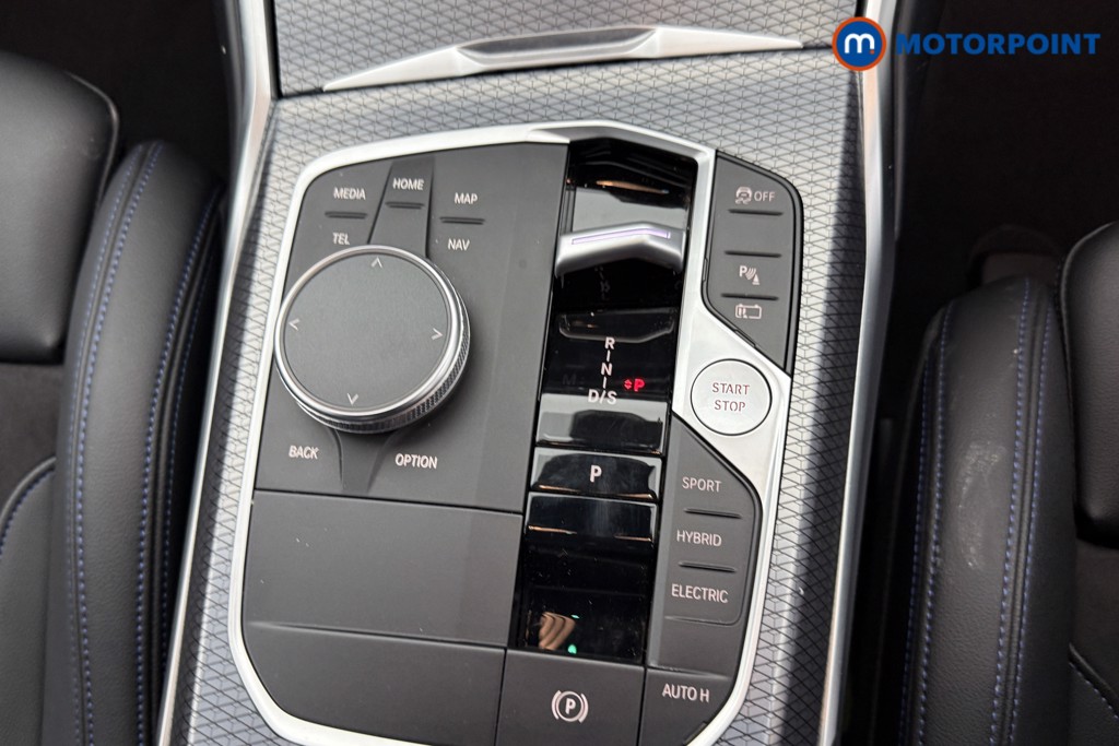 BMW 3 Series M Sport Automatic Petrol Plug-In Hybrid Saloon - Stock Number (1536233) - 11th supplementary image