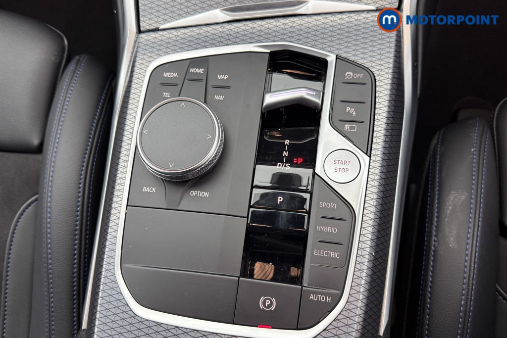 BMW 3 Series M Sport Automatic Petrol Plug-In Hybrid Saloon - Stock Number (1536233) - 12th supplementary image