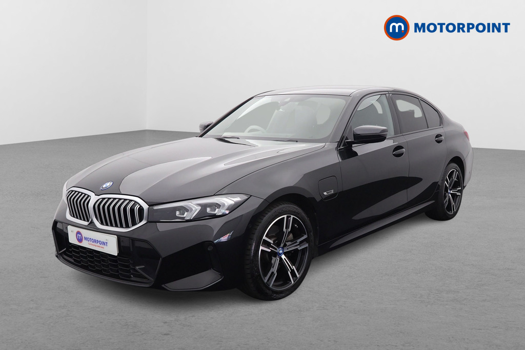 BMW 3 Series M Sport Automatic Petrol Plug-In Hybrid Saloon - Stock Number (1536233) - Passenger side front corner