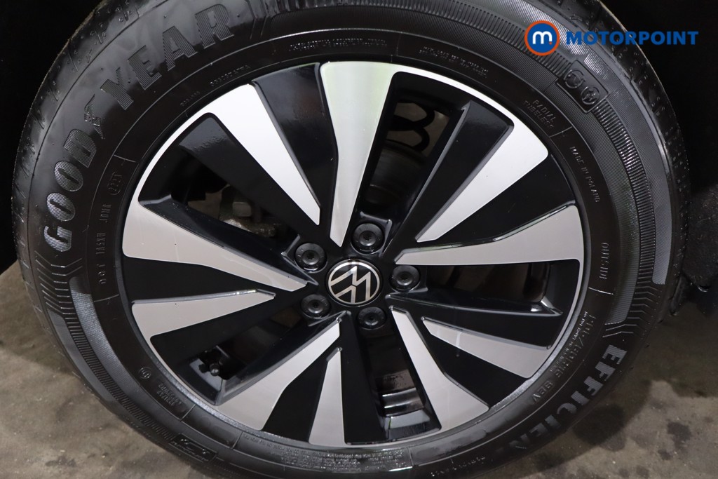 Volkswagen Taigo Life Manual Petrol SUV - Stock Number (1537040) - 9th supplementary image