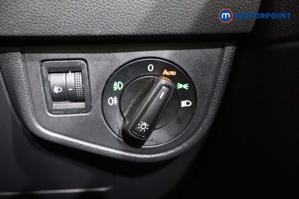 Volkswagen Taigo Life Manual Petrol SUV - Stock Number (1537040) - 19th supplementary image