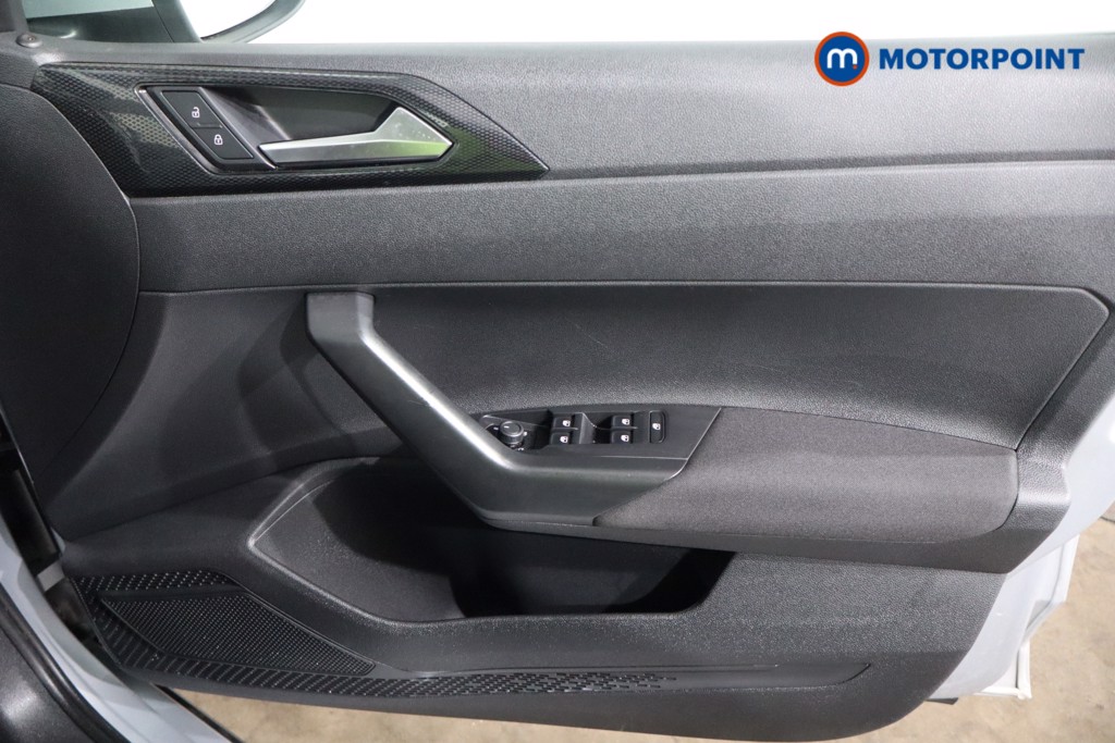 Volkswagen Taigo Life Manual Petrol SUV - Stock Number (1537040) - 21st supplementary image