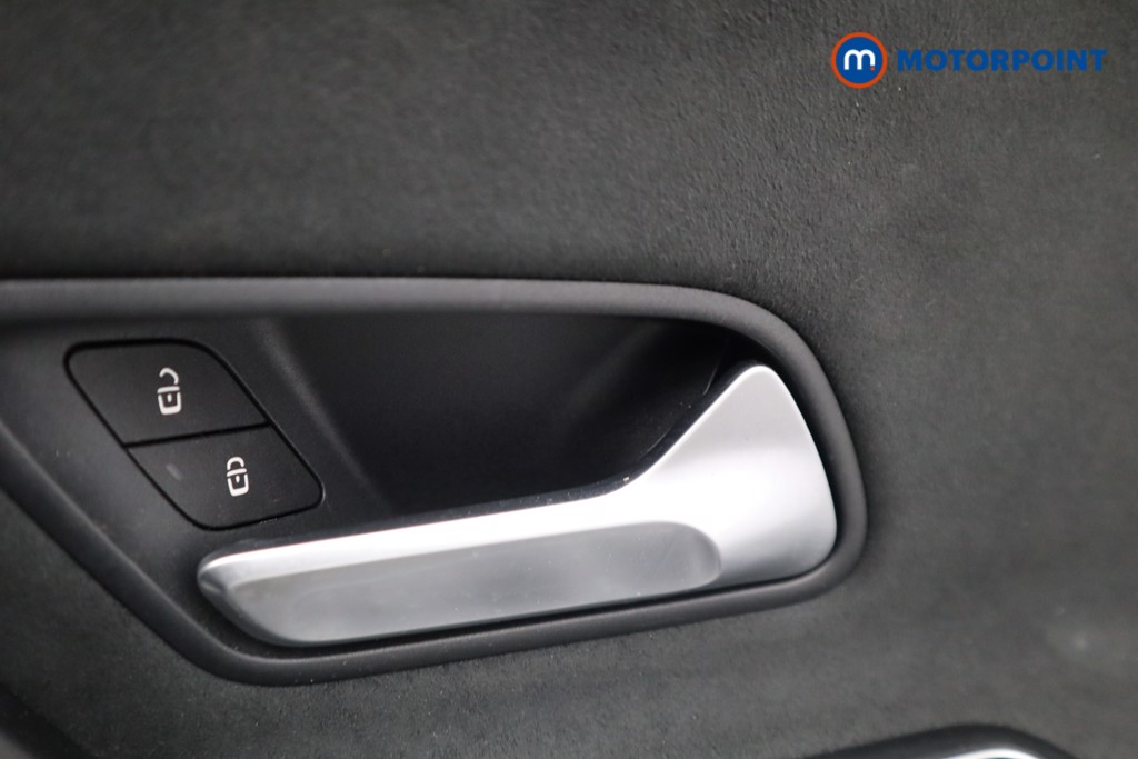 Mercedes-Benz A Class Amg Line Automatic Diesel Hatchback - Stock Number (1537675) - 16th supplementary image