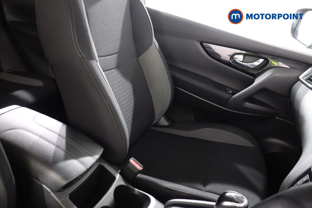 Nissan Qashqai Acenta Premium Automatic Petrol SUV - Stock Number (1537735) - 22nd supplementary image