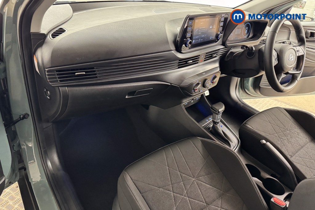 Hyundai Bayon Se Connect Automatic Petrol-Electric Hybrid SUV - Stock Number (1538568) - 8th supplementary image