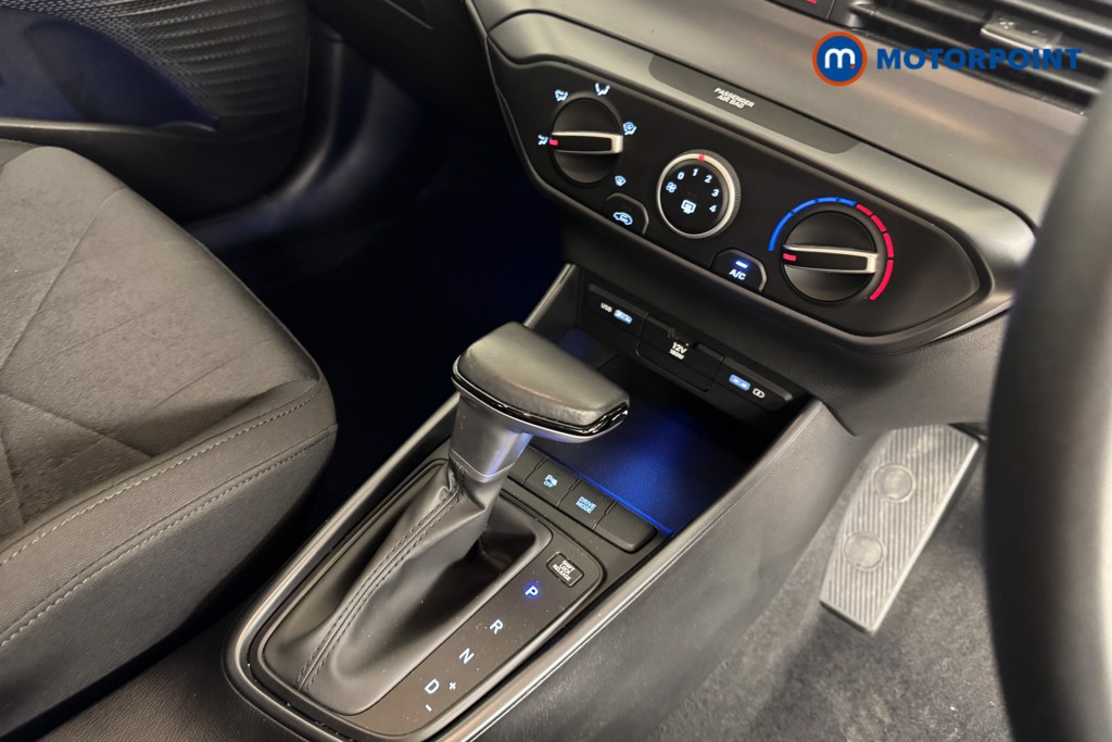 Hyundai Bayon Se Connect Automatic Petrol-Electric Hybrid SUV - Stock Number (1538568) - 11th supplementary image